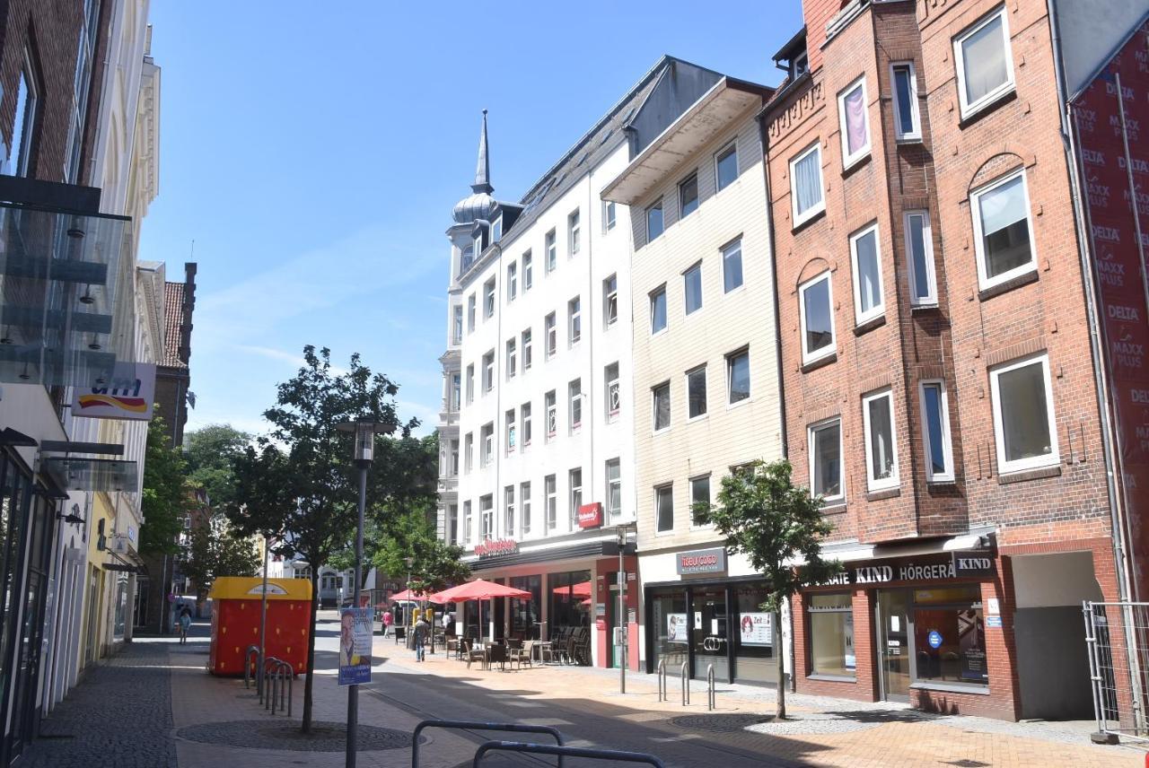 Fewo1846 - Angelburg - Komfortable Wohnung Im Stadtzentrum フレンスブルク エクステリア 写真